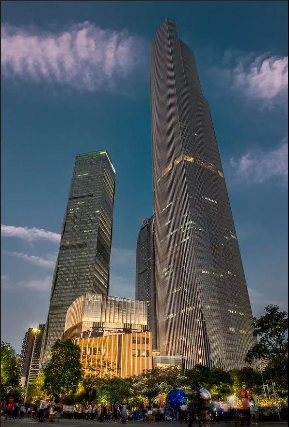品味广式瑰丽全球最高酒店rosewoodguangzhou绽放广州周大福中心