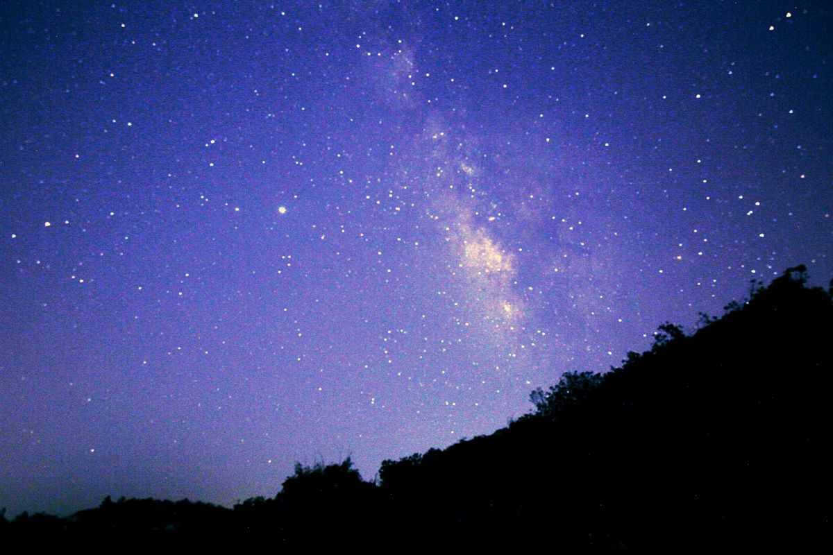 寂静的天空---自贡夜空