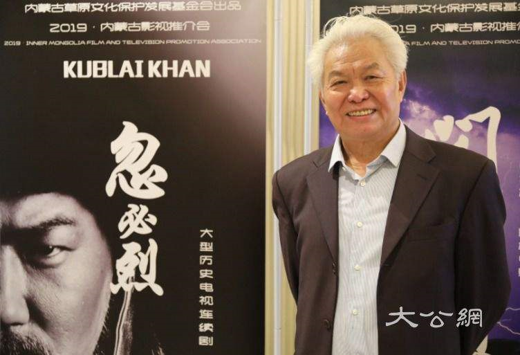 黄健中:从影近六十载 做导演要有"黄山松精神"