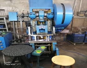 產品精整機