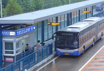 快速公交系統(tǒng)(BRT)