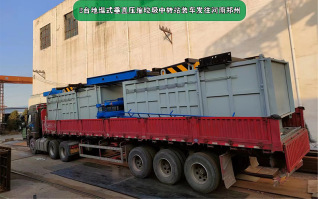 河南鄭州2臺地埋式垂直壓縮垃圾中轉站發貨現場