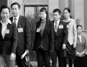 未來(lái),環(huán)境治理更嚴(yán)格 十九大新聞中心舉行