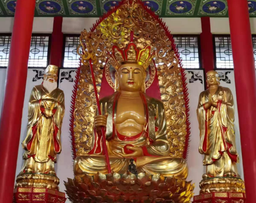 九华山下清源禅寺为大众发心供奉地藏王菩萨圣像