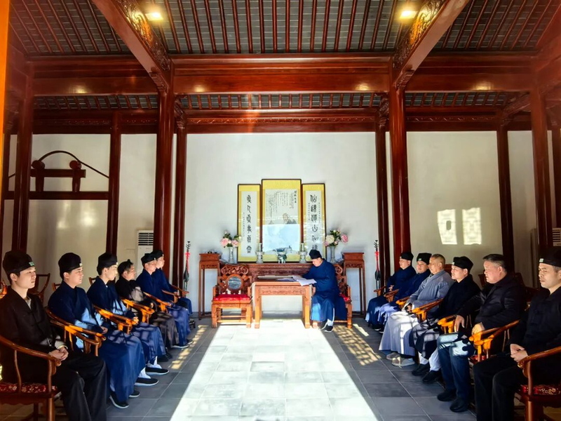 Ǧɽ�ظ���ɽ��������֯�ٿ���ѧ���桢�ؽ��ɡ�����Ϊ�������󡱽�����������