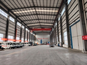 高标准维修车间