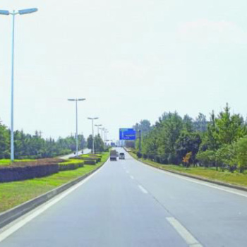 校園路和忠誠(chéng)路建設(shè)工程