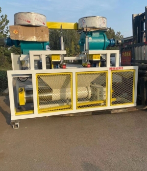 110,300加強(qiáng)型銑邊化坨機(jī)