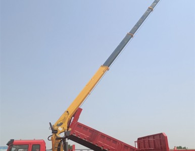 直臂吊 12吨