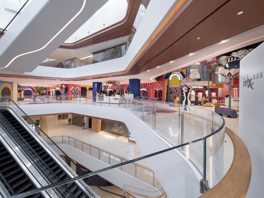 一座宛如漫游在童话奇境中的梦幻昆城,颠覆商场设计!