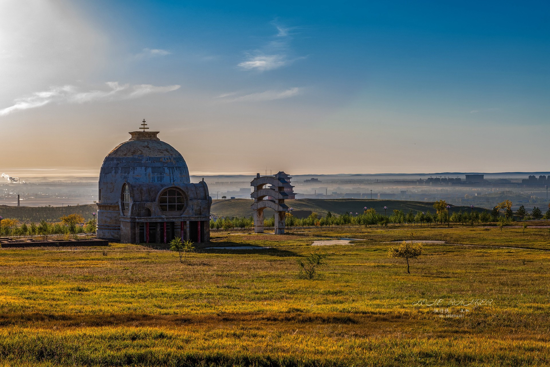 呼伦贝尔草原上的寺庙——海拉尔万佛寺