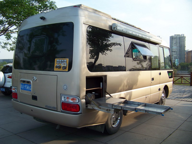 江铃晶马罗莎房车_自用_极新