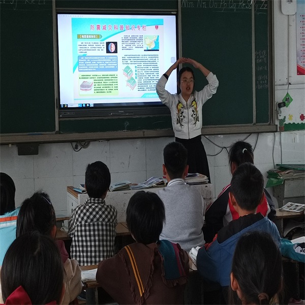 1683695376255309.jpg ff4e19c9cde7708ad003a2665ec4158.jpg