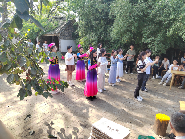 1726740948258341.png 图片2.png