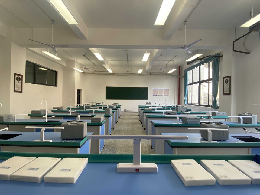 长郡谷山中学调整方案__长郡谷山