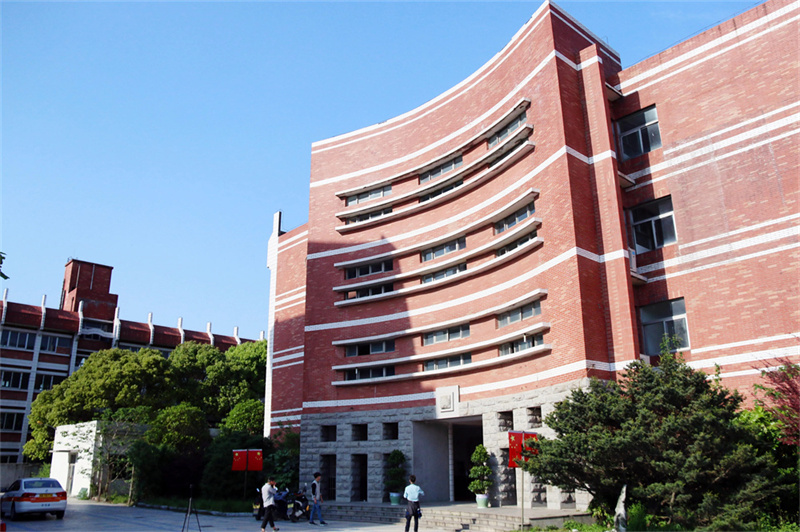 益阳市复读学校高中__益阳师范高中怎么样