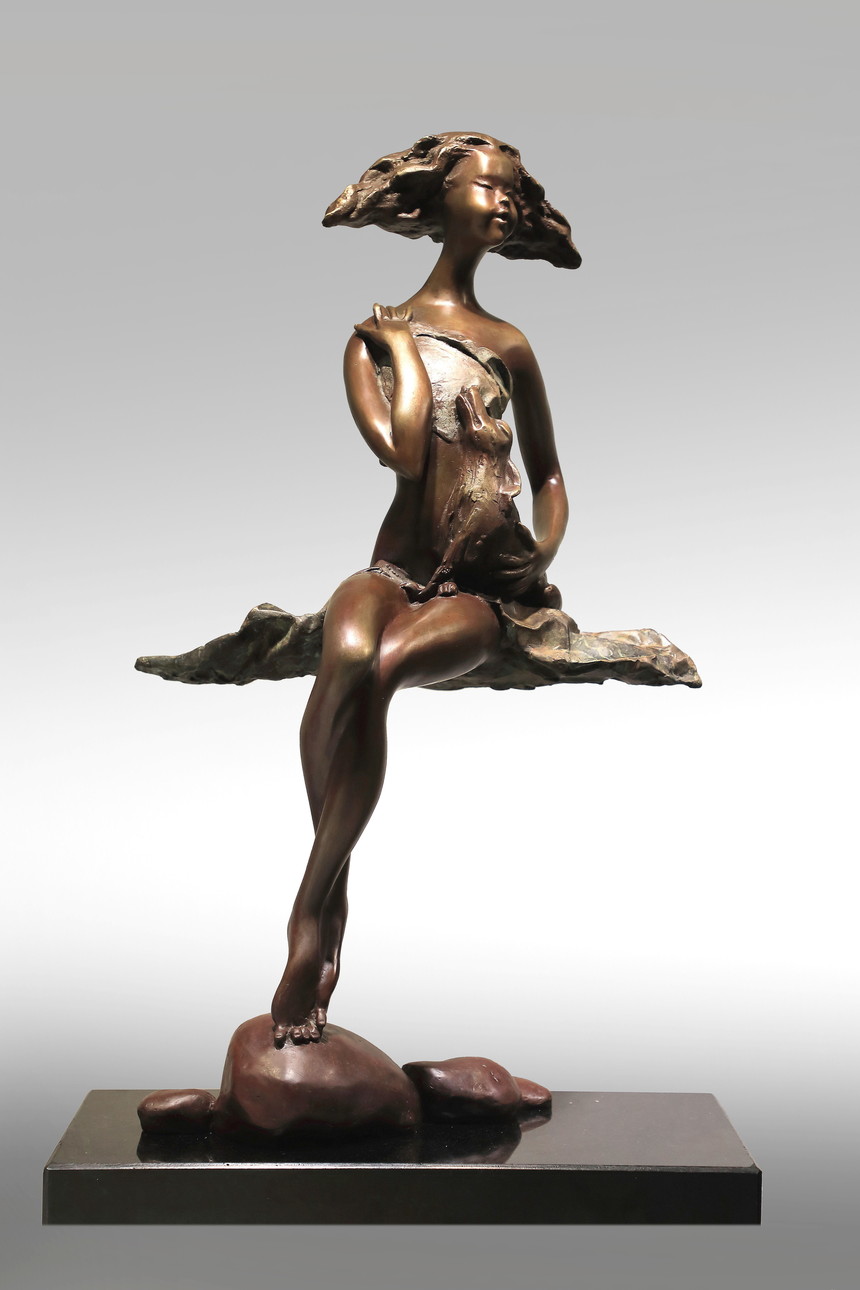 李雄 | lixiong 2019年研究生毕业于广州美术学院雕塑与公共艺术学院