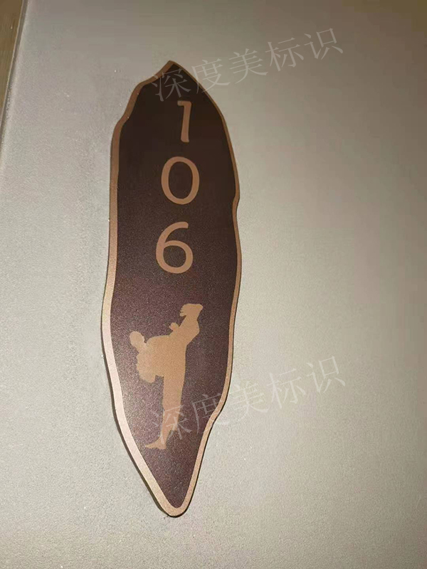 g̖T