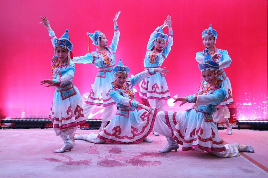 蒙古族舞蹈基本动作图片