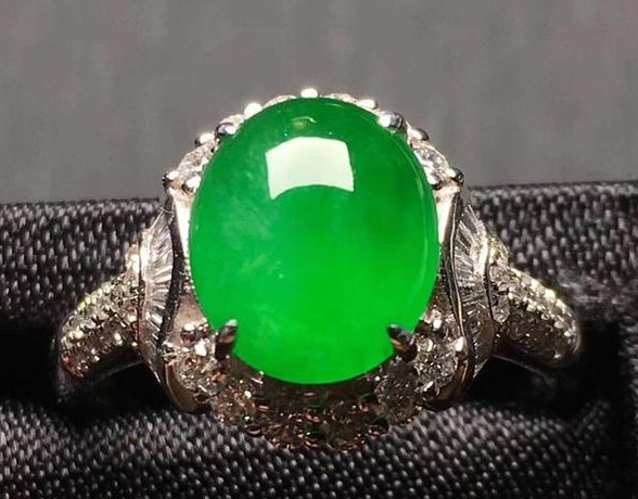 翡翠清代的帝王玉