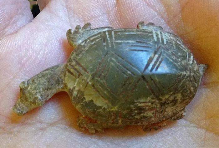 馆藏高古玉放在手里,你还能分辨新老吗