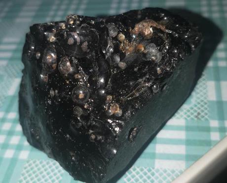 艺品在线2020精品推荐第7期玻璃陨石