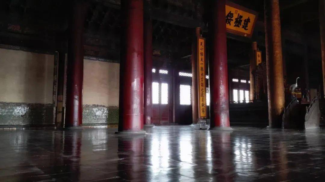 贵比黄金的故宫金砖