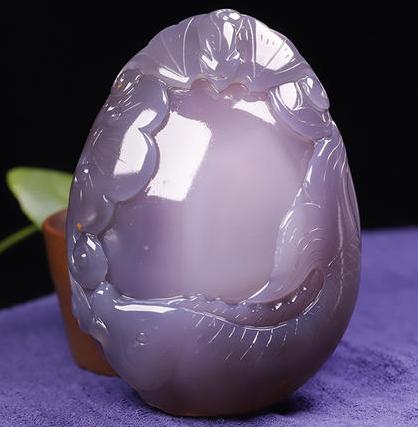 极其罕见的水胆玛瑙石