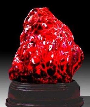 鸡血石,大自然的血精,天然极品红宝石