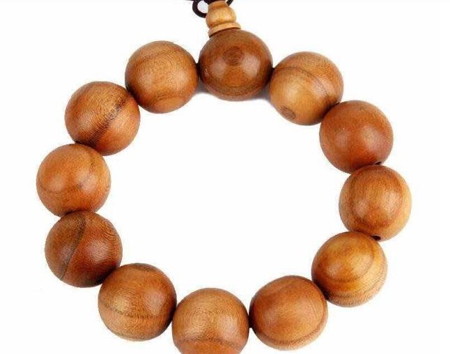 桃木手串盘玩这些事情要了解