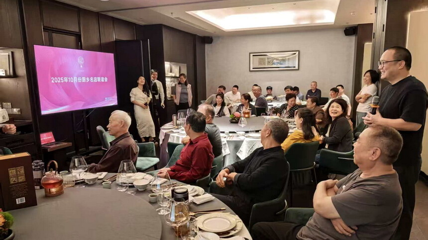 1761558694683584.jpg 04.jpg