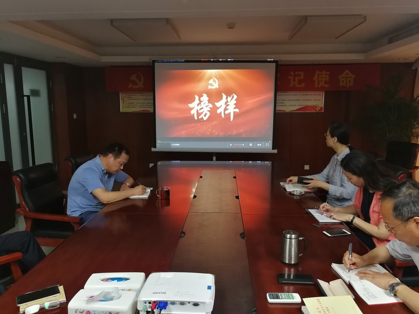 榜样2.jpg