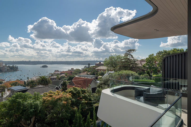 1563503663130819.jpg cantilevered-balcony-modern-architecture-170719-1252-07.jpg
