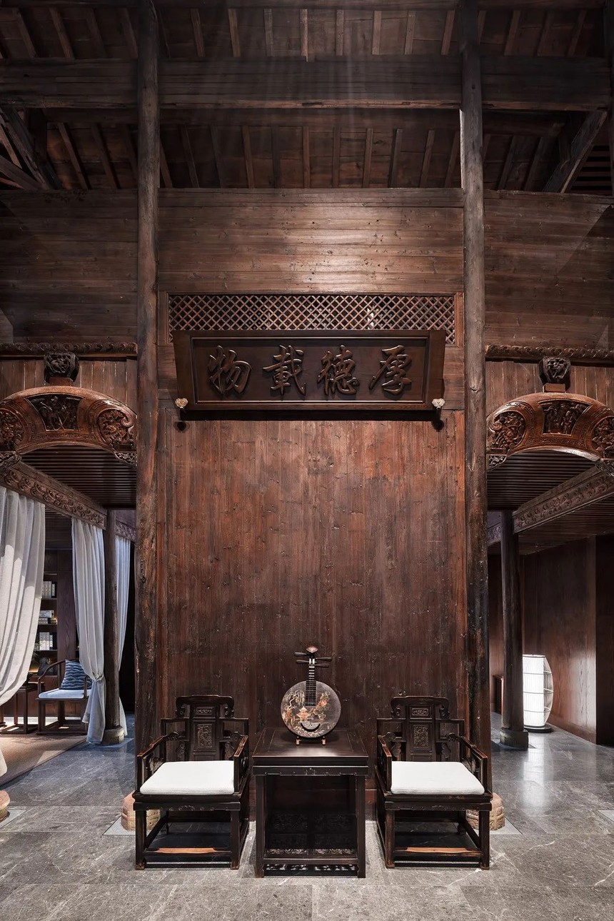 一座徽式百年古宅,带着古朴厚重的历史记忆"漂流"而来!