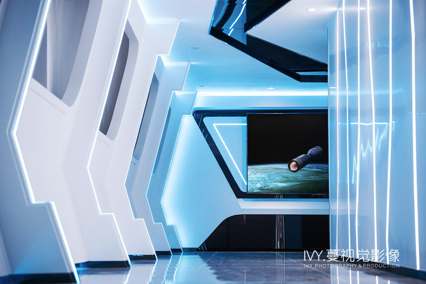 IVY.蔓视觉影像出品丨前进未来，一座穿越宇宙的飞船办公室,第4张