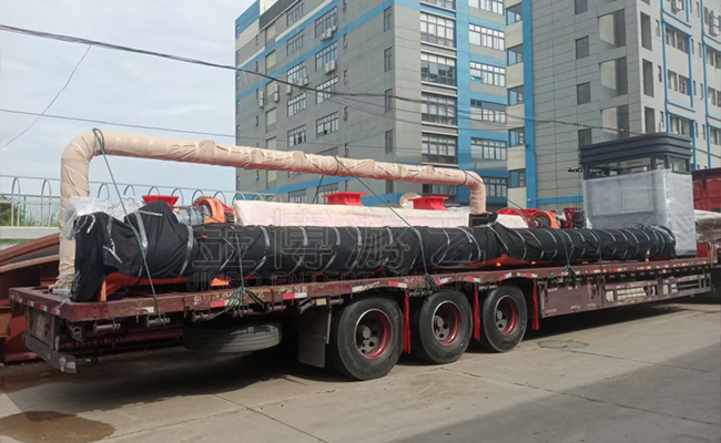 梦幻秋千.jpg 2025年7月金博游艺游乐设备厂家发货情况.jpg