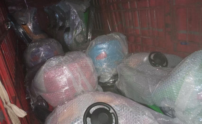 无天网碰碰车.jpg 2025年8月金博游艺游乐设备厂家发货情况.jpg