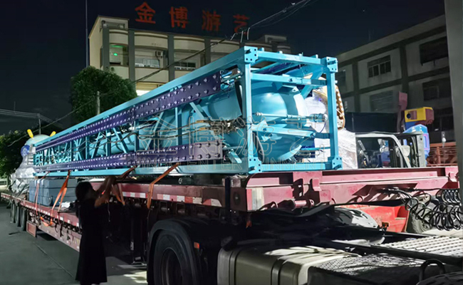 12座旋转塔.jpg 2025年9月金博游艺游乐设备厂家发货情况.jpg