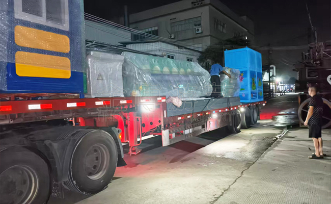 青蛙跳.jpg 2025年9月金博游艺游乐设备厂家发货情况.jpg