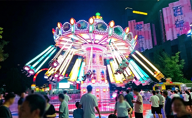 24座移动飞椅.jpg 摇头飞椅厂家.jpg