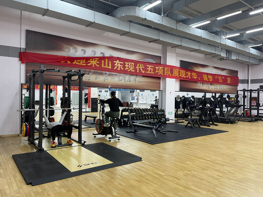 青岛训练中心 