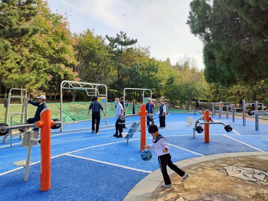 市南区太平角公园运动口袋广场 
