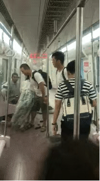 2c80bea21fdf9d47d56ec405a8f4880e.gif
