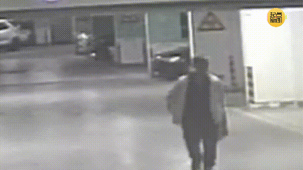1698028037208527.gif