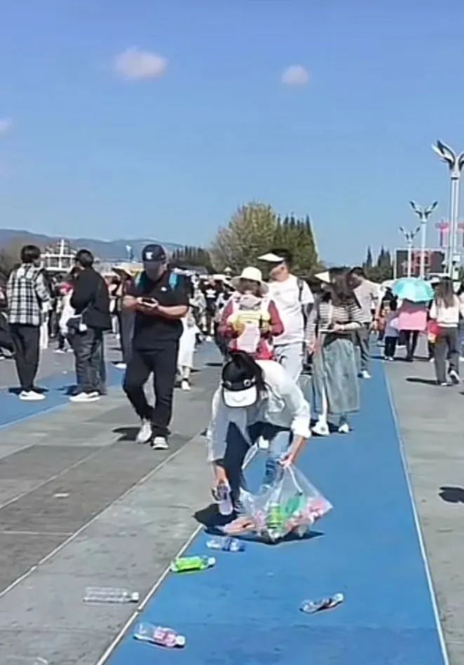 1699410523845403.jpg