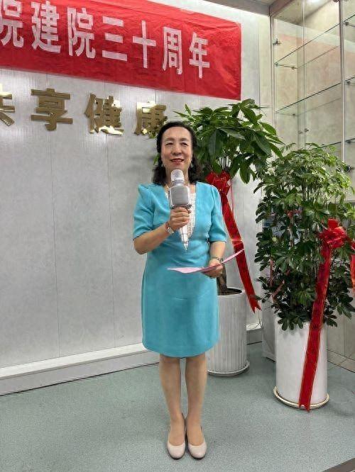 7fe825b314994c7b9e8458abc8bb5e2a_noop.jpg