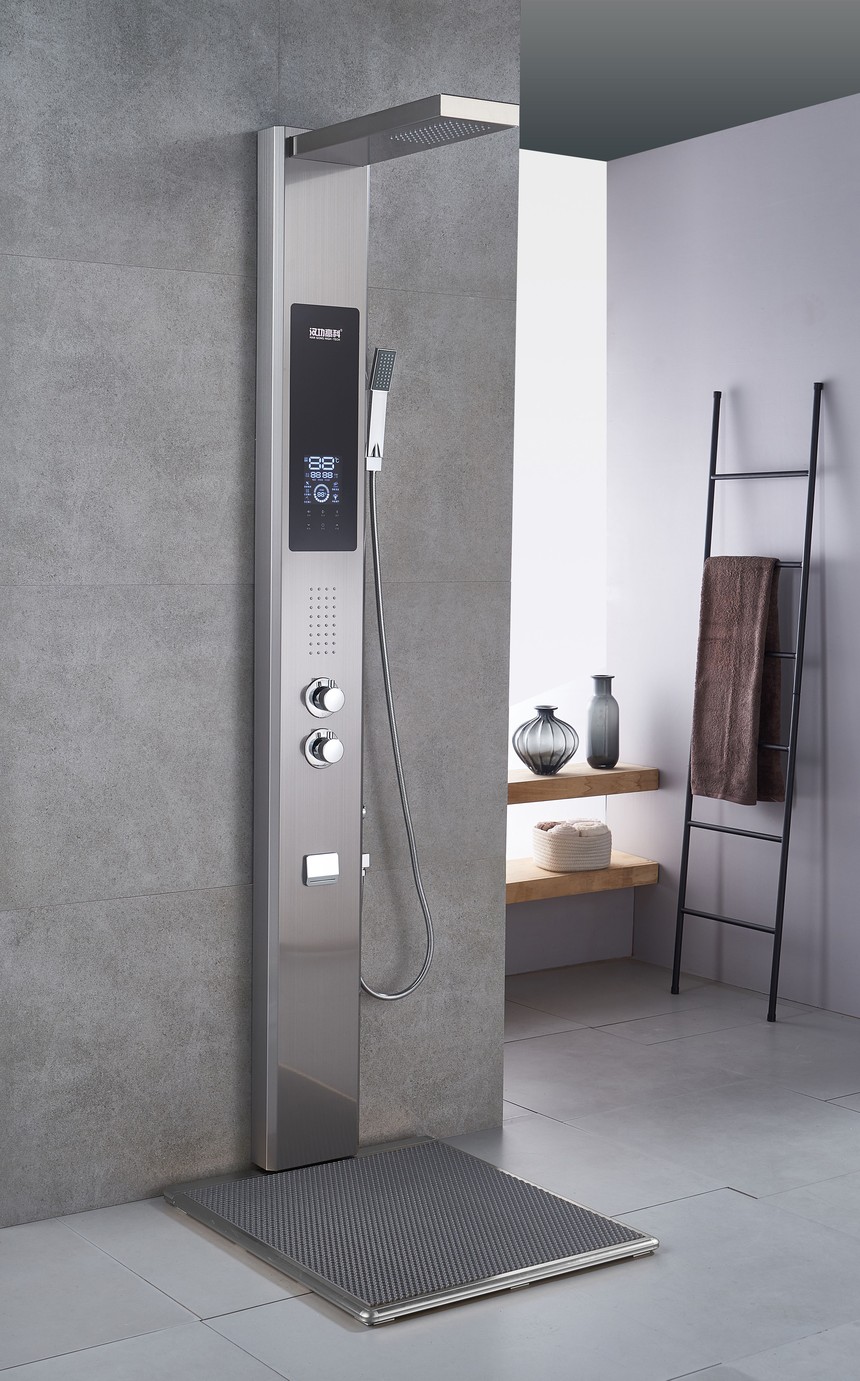 半壁挂式智能集成一体淋浴屏