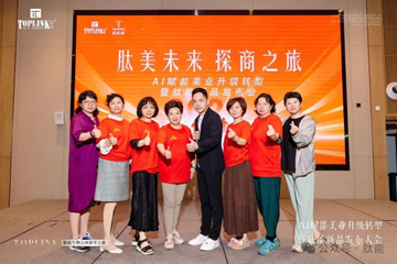 DƬ8-360dpi.jpg