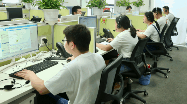 7f1309b5587f4951bae0f50bca8f9fa3.gif