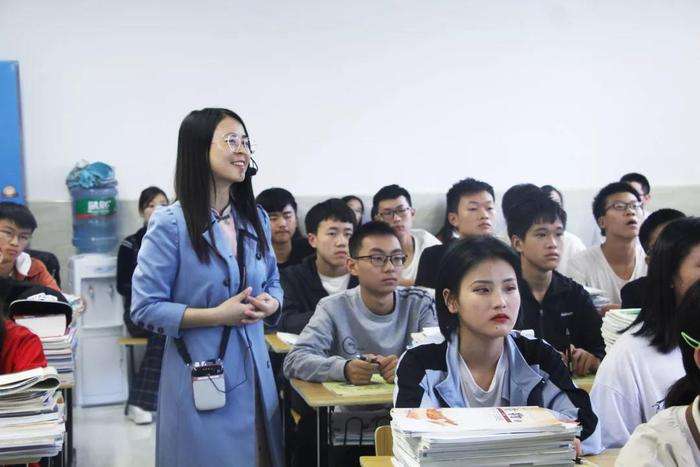 初中生进卫校要多少分 初中生进卫校要多少分